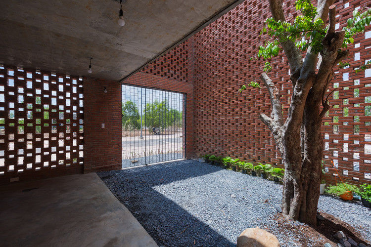 热带空间 LT House | 共享私密空间，营造宜居环境