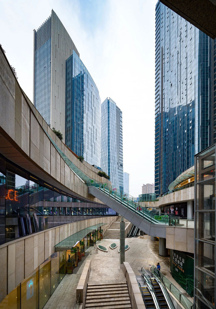 Evergrande Huazhi Plaza | 自然景观与现代建筑的完美融合