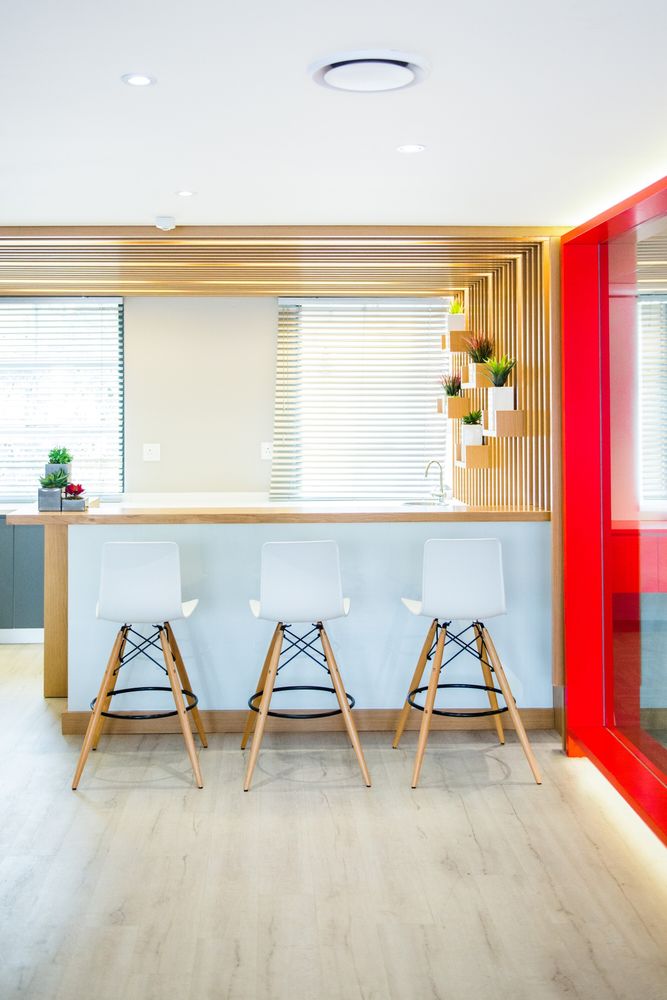 Regent Insurance Edenvale | 现代办公空间的创意设计