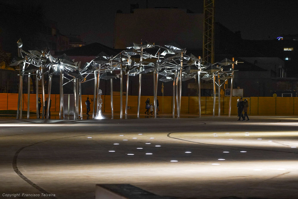 葡萄牙 Praça Guilherme Pinto 广场 | 工业历史与公共空间的完美融合