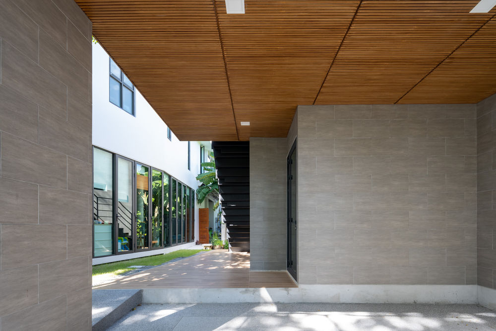 曼谷郊区别墅建筑——Phutthamonthon-Y House