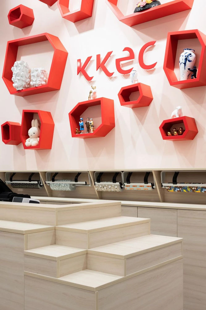 荷兰特色礼品店“KKeC Leidschendam” | Zoetmulder 设计
