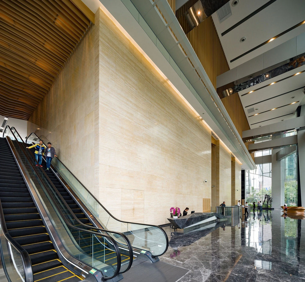 Evergrande Huazhi Plaza | 自然景观与现代建筑的完美融合
