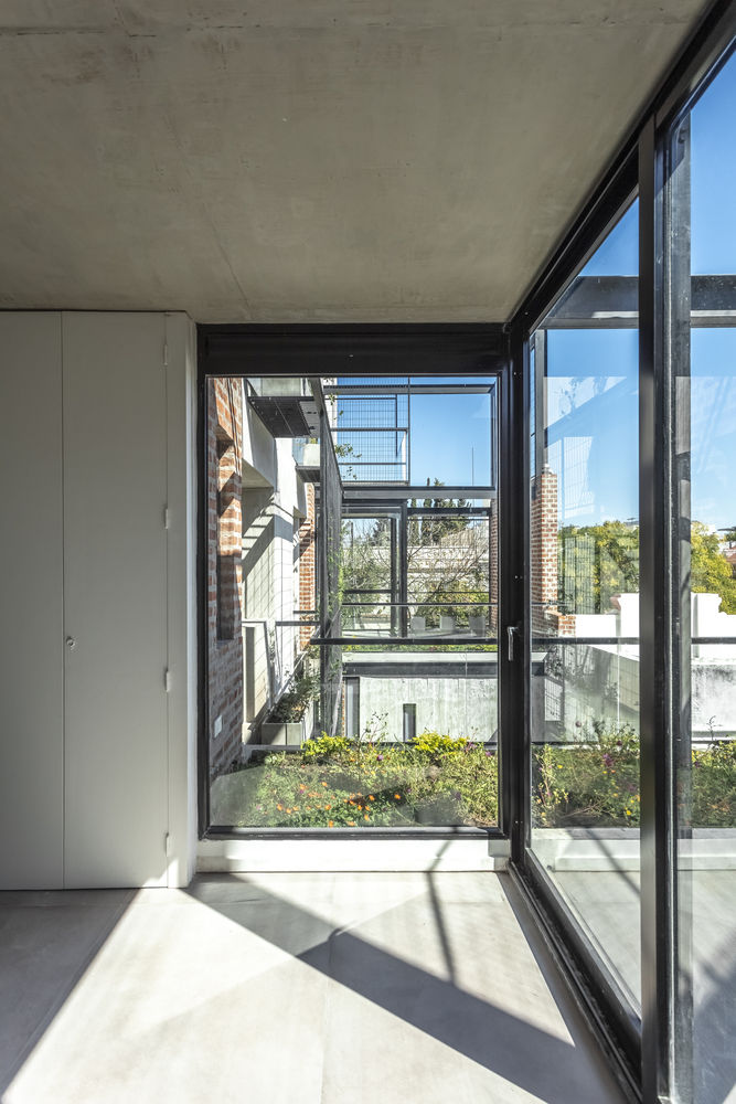 阿根廷 Saavedra 区 MA 4519 住宅楼——紧凑空间的创新设计