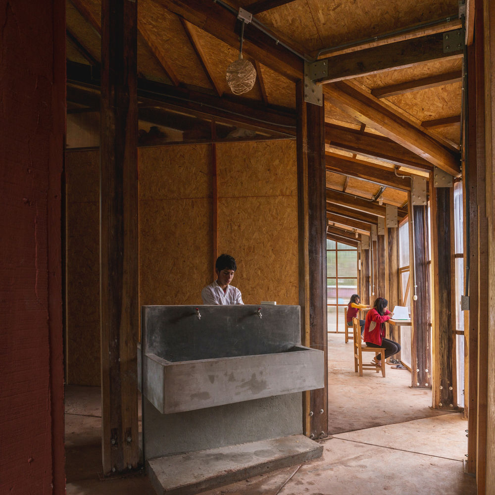 秘鲁圣马丁德潘果阿“圣伊莲娜住宅” | 绿色环保，模块化设计