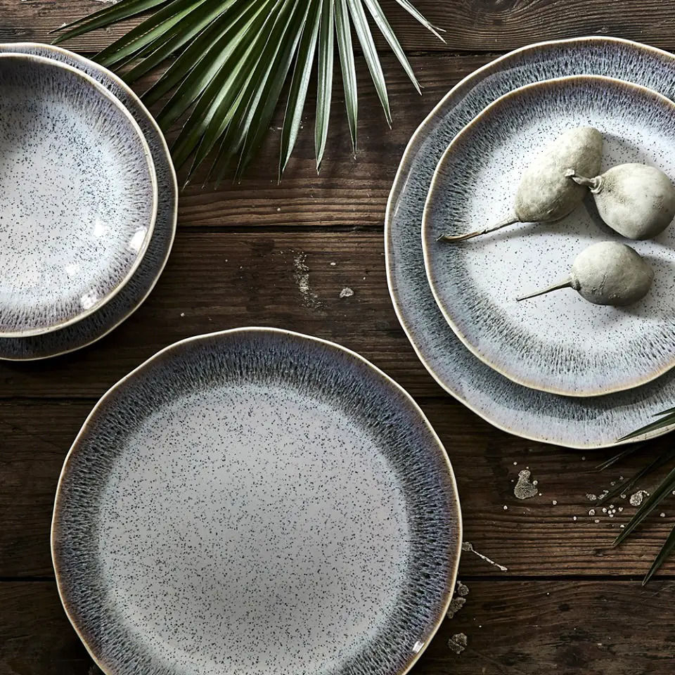 Alinea 秋日新品 | 暗色调的"西贡"与"巴黎风格"室内设计