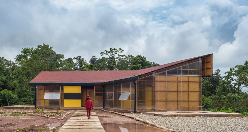 秘鲁圣埃琳娜住宅 | 教育建筑的生态与舒适设计