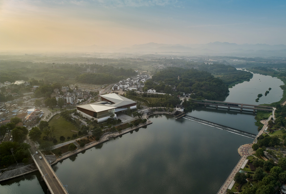 龙游博物馆——嵌入历史的现代建筑空间