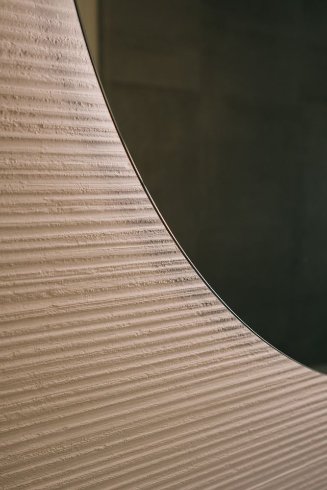 OKS ARCHITETTI 打造现代简约公寓 CasaL+M，完美融合功能与美感