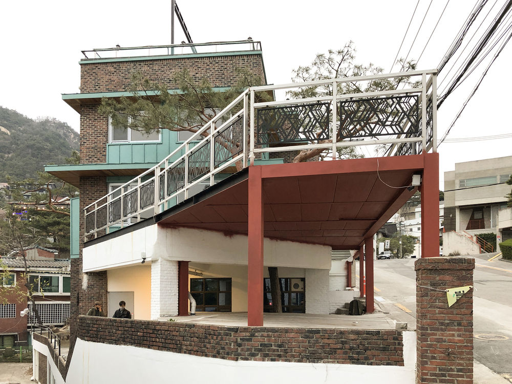 坡地艺术馆 | Mass Arts Plastiques Gallery