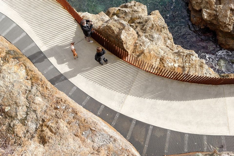 悬空海景步道 | 科西嘉岛巴斯蒂亚城堡的惊世之作