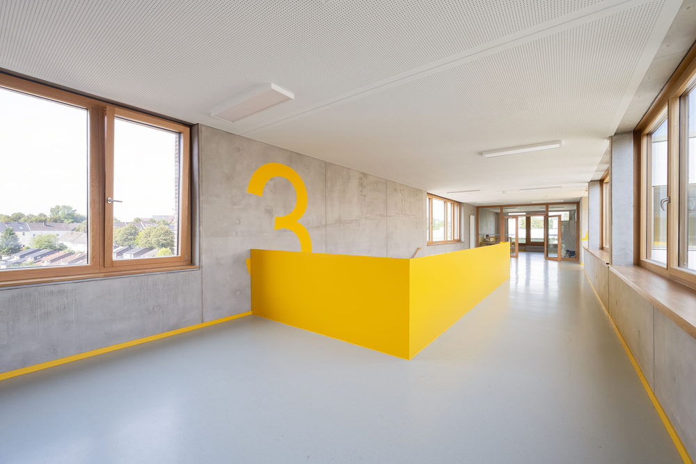 Sehw Architektur 打造德国埃森 Gustav Heinemann 综合学校，现代教育空间的完美典范