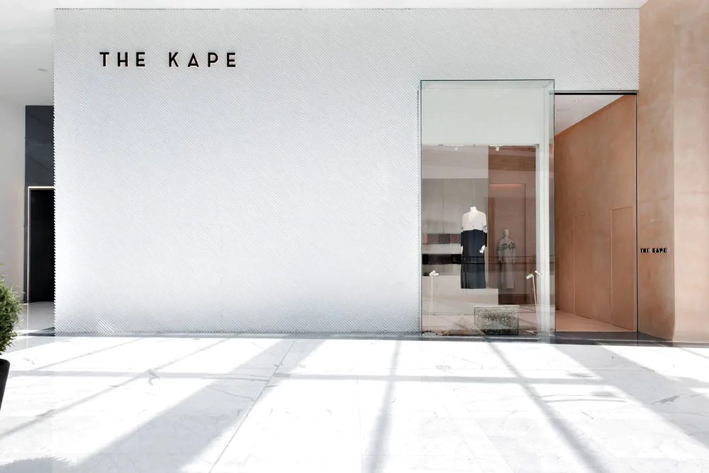 SUPERFUTUREDESIGN*打造迪拜购物中心时尚大道扩展区-- The Kape 精品店设计