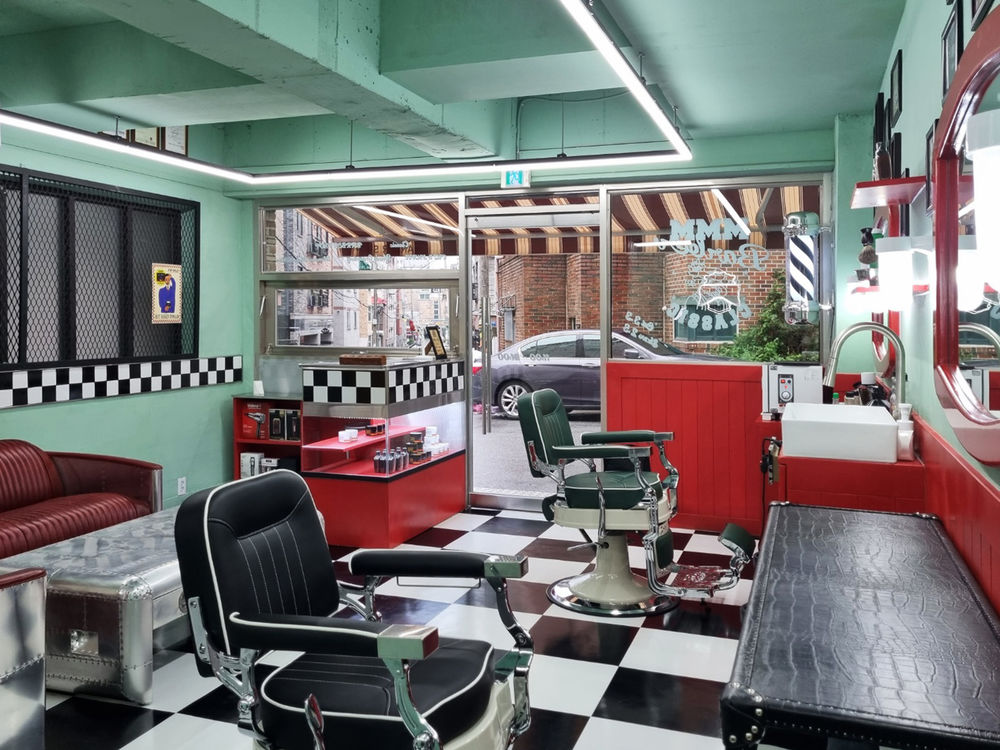 复古风潮下的 11 坪 M.M.M Barber Shop