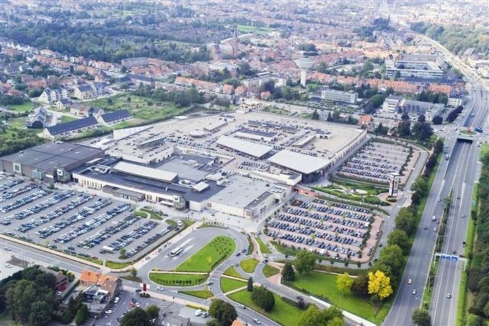 Waasland Shopping Center