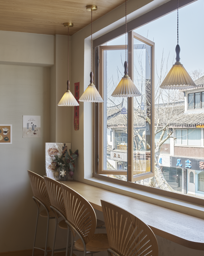 Poka 面包商店 | 苏州历史街区的温暖设计