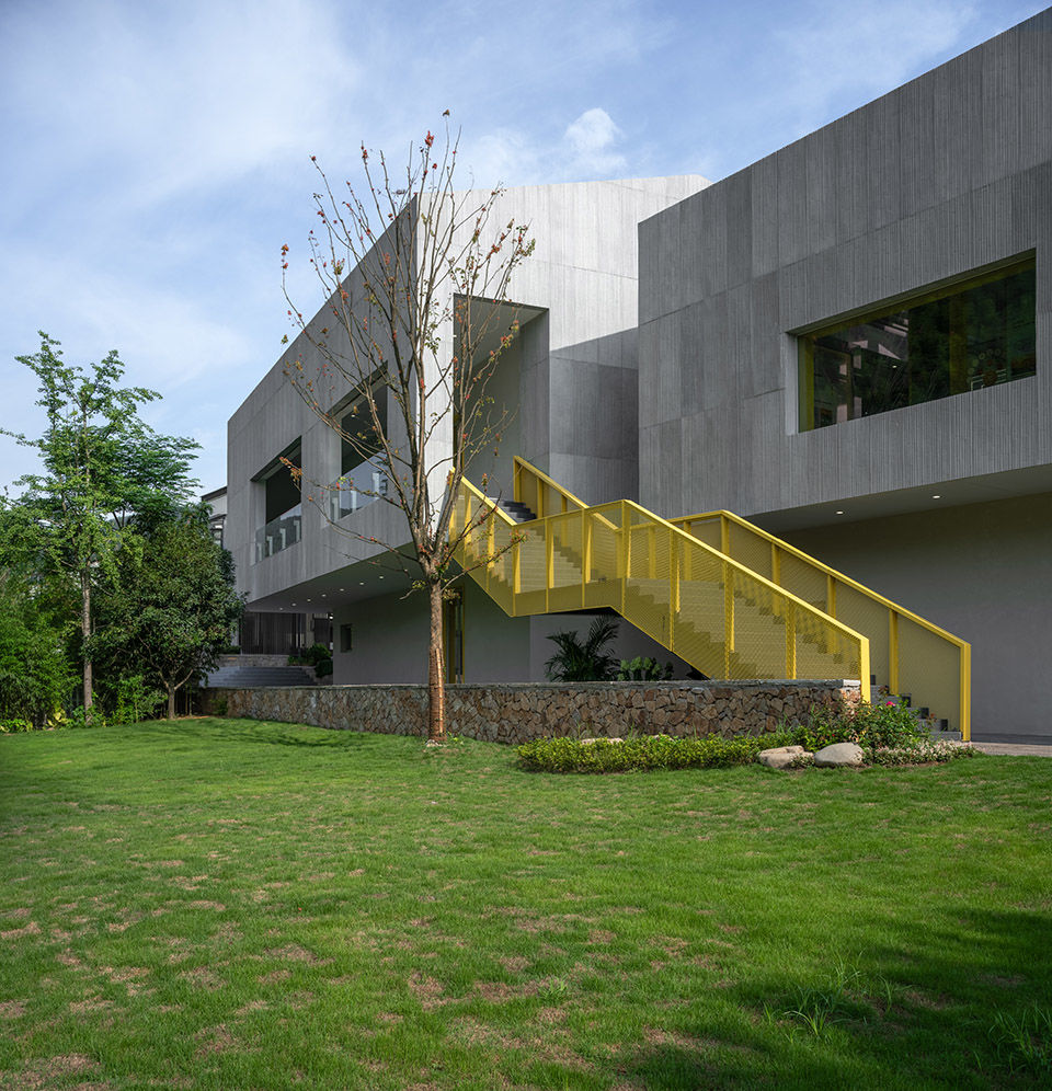 浙江千万工程（余村）展示馆，安吉 / 上海交通大学设计学院杜春宇团队