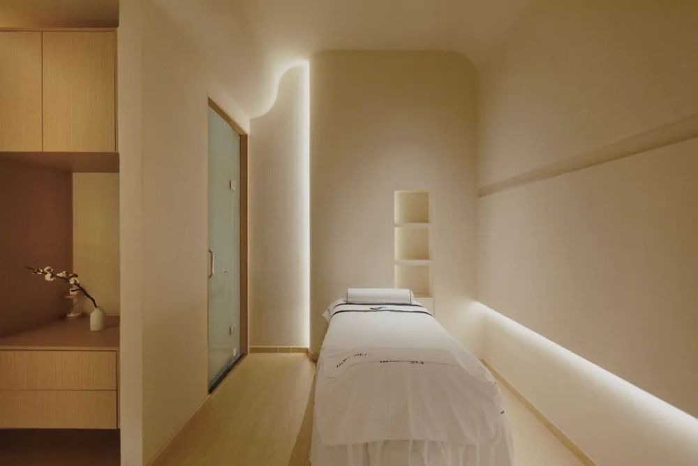 肌肤的共鸣 | 日式 SPA 空间的温暖与宁静