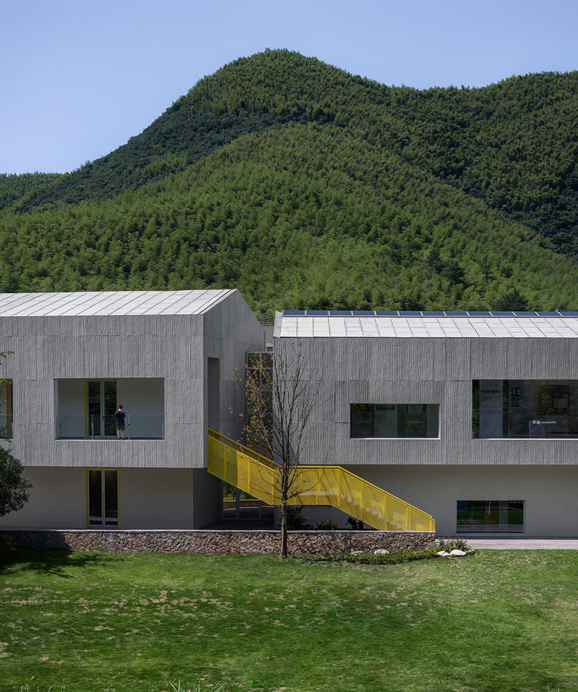 浙江千万工程（余村）展示馆，安吉 / 上海交通大学设计学院杜春宇团队