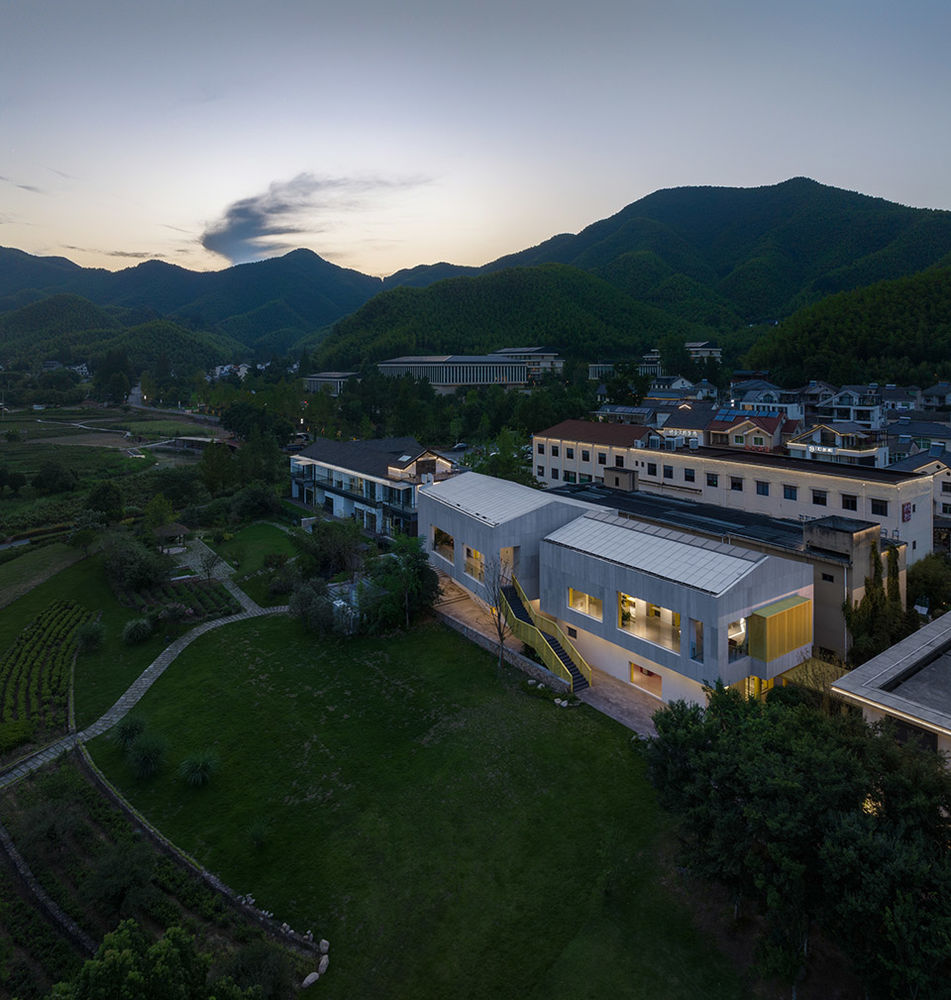 浙江千万工程（余村）展示馆，安吉 / 上海交通大学设计学院杜春宇团队