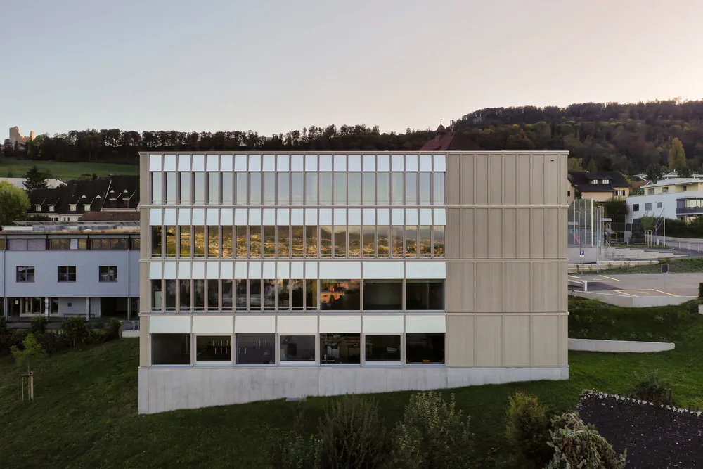 Pfeffingen School