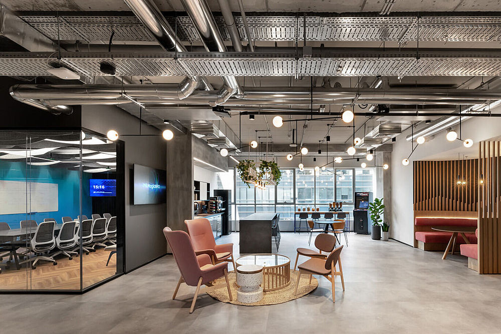 Nice Offices: Michael Setter’s Industrial Masterpiece in Tel Aviv