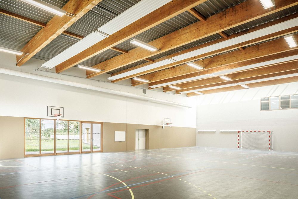 Construction of the high-school college Saint Dominic Savio and a gymnasium in Saint-Julien-les-Villas, France / Atelier Téqui Architects