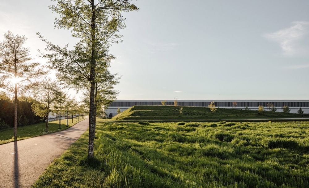 Ringdijkpark Haarlemmermeer | 生态景观与经济活动和谐共存的典范