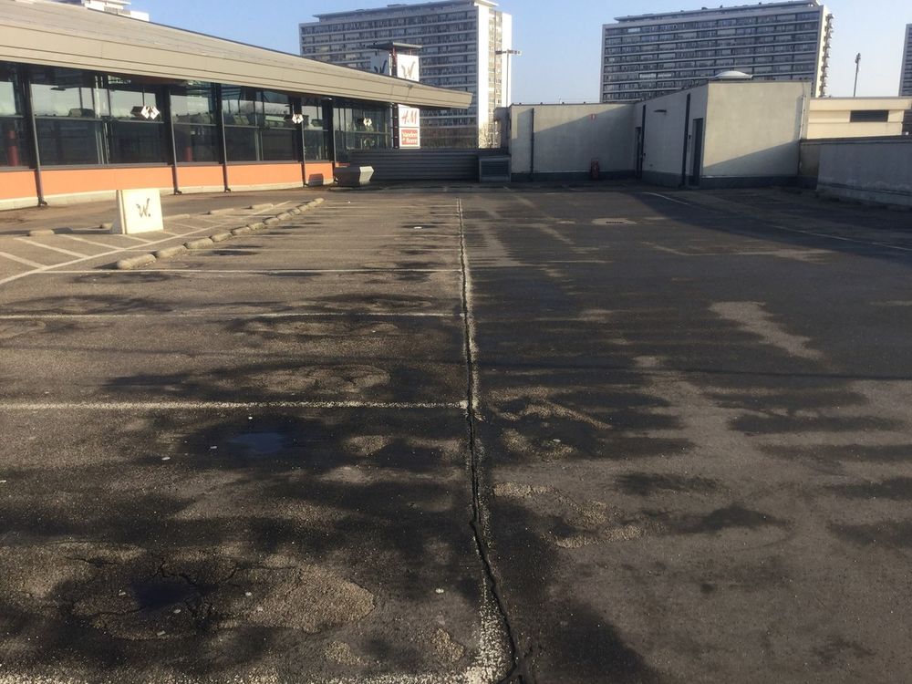 Waasland Shopping Center