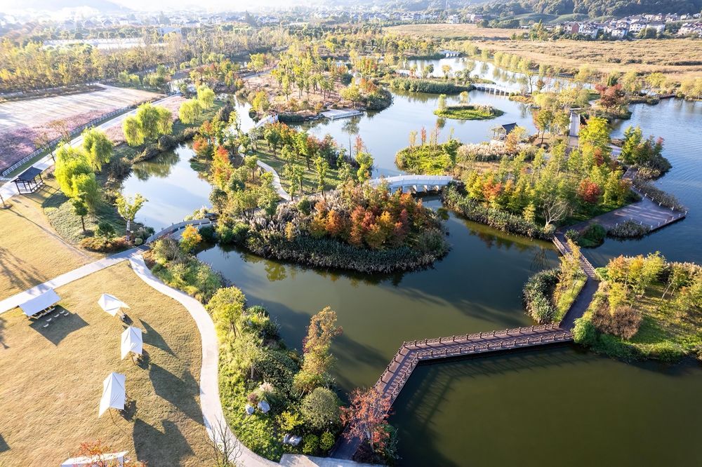 铜鉴湖公园生态修复，杭州 / 中国电建集团华东勘测设计研究院有限公司