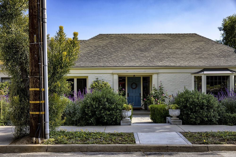 Trees and the Homes They Shade: 4