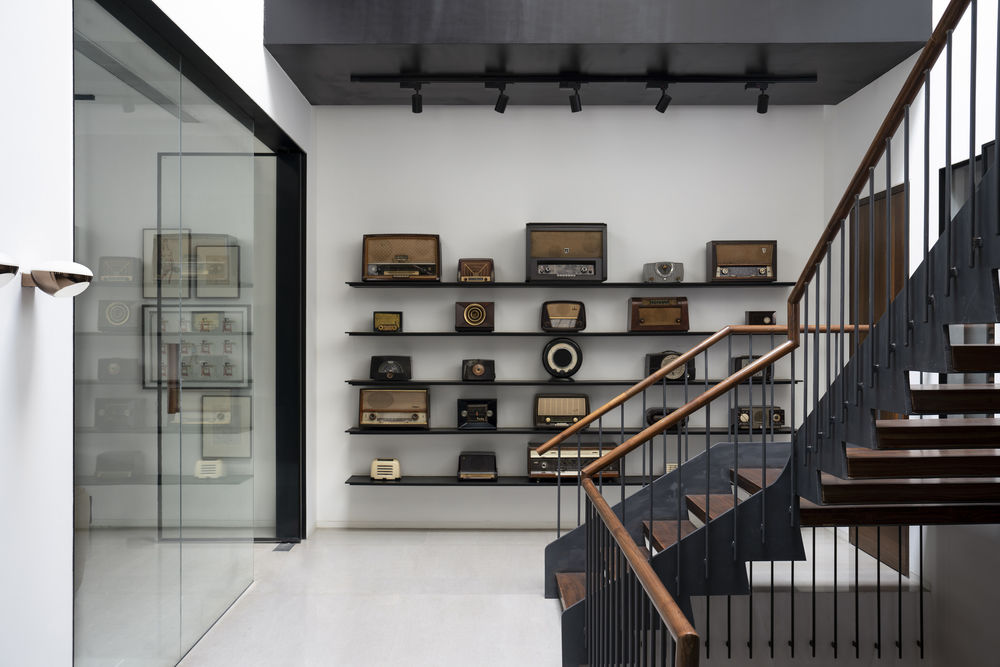 Artful Abode in New Delhi by Mathew & Ghosh Architects and Rajiv Saini + Associates.