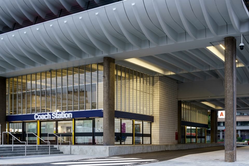 英国 Preston 汽车站翻新升级，历史与现代并融