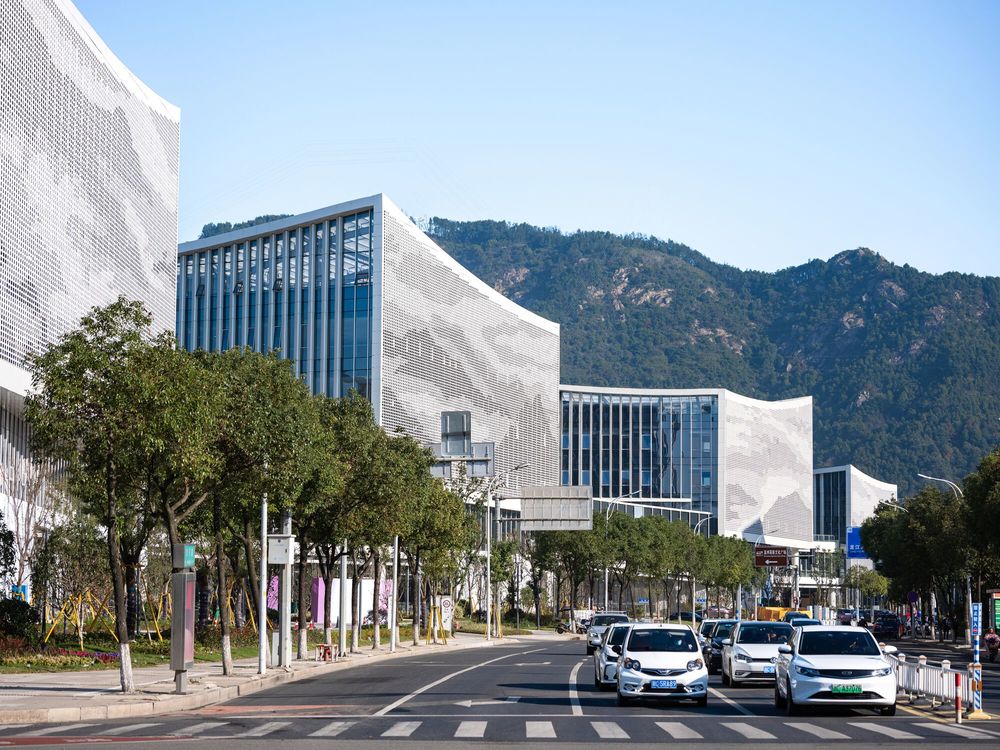 Wenzhou High-tech Cultural Square / TJAD