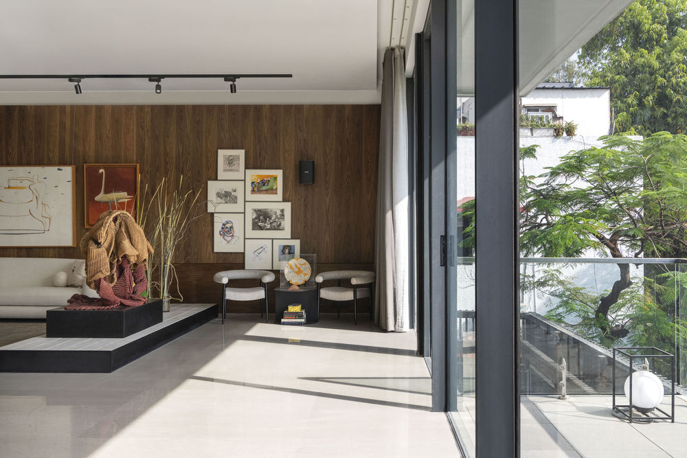 Artful Abode in New Delhi by Mathew & Ghosh Architects and Rajiv Saini + Associates.