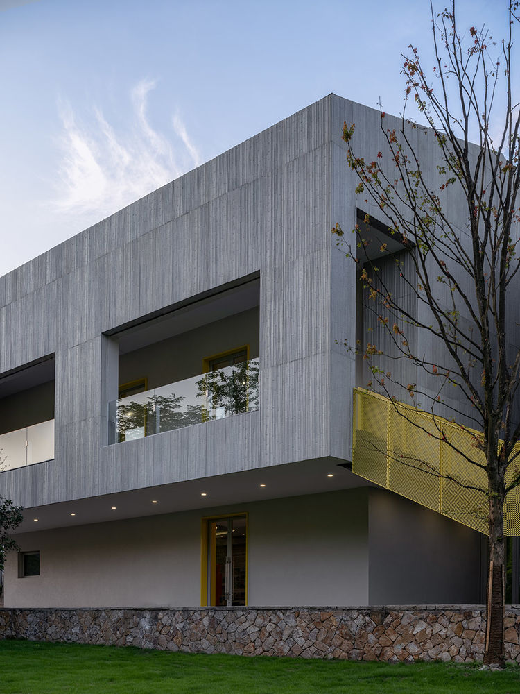 浙江千万工程（余村）展示馆，安吉 / 上海交通大学设计学院杜春宇团队