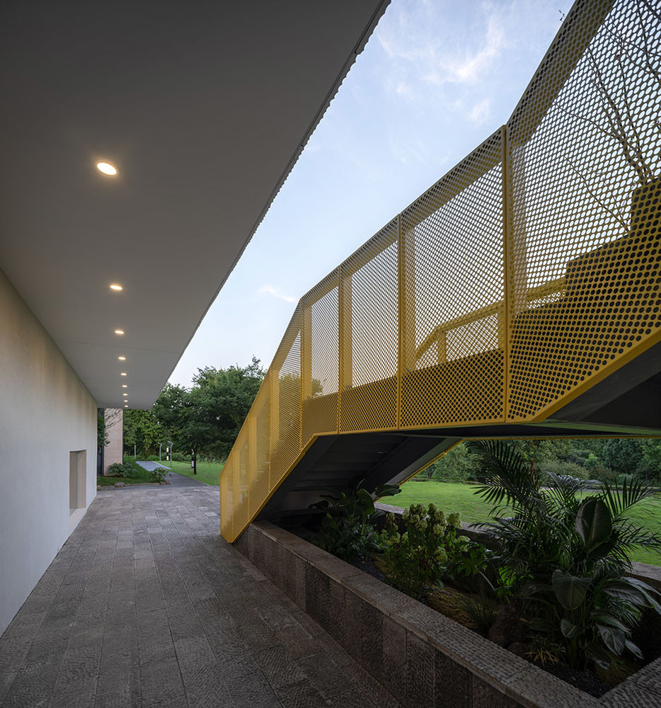 浙江千万工程（余村）展示馆，安吉 / 上海交通大学设计学院杜春宇团队