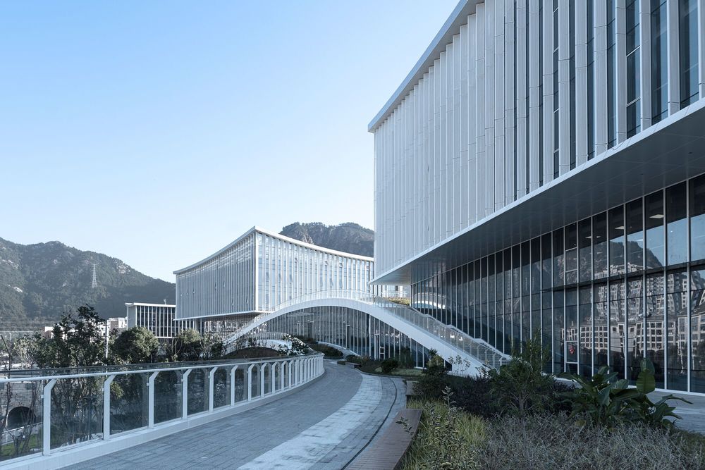 Wenzhou High-tech Cultural Square / TJAD