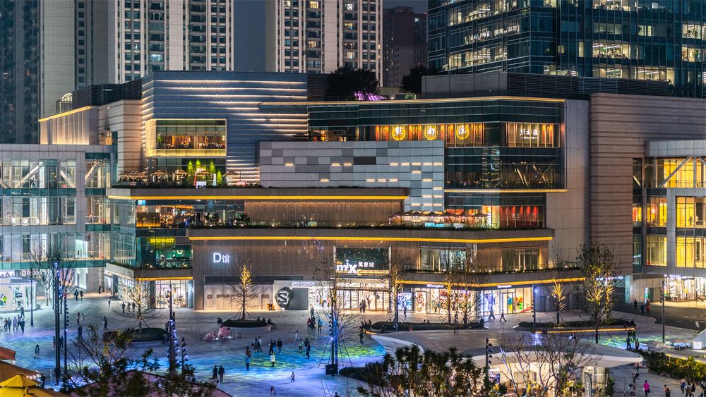 成都万象城公共广场改造设计 / FLO景观设计事务所