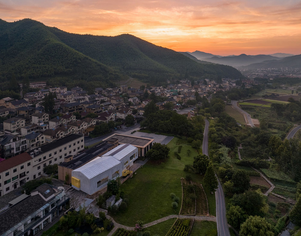 浙江千万工程（余村）展示馆，安吉 / 上海交通大学设计学院杜春宇团队