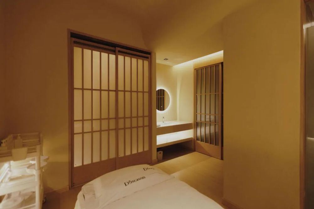 肌肤的共鸣 | 日式 SPA 空间的温暖与宁静