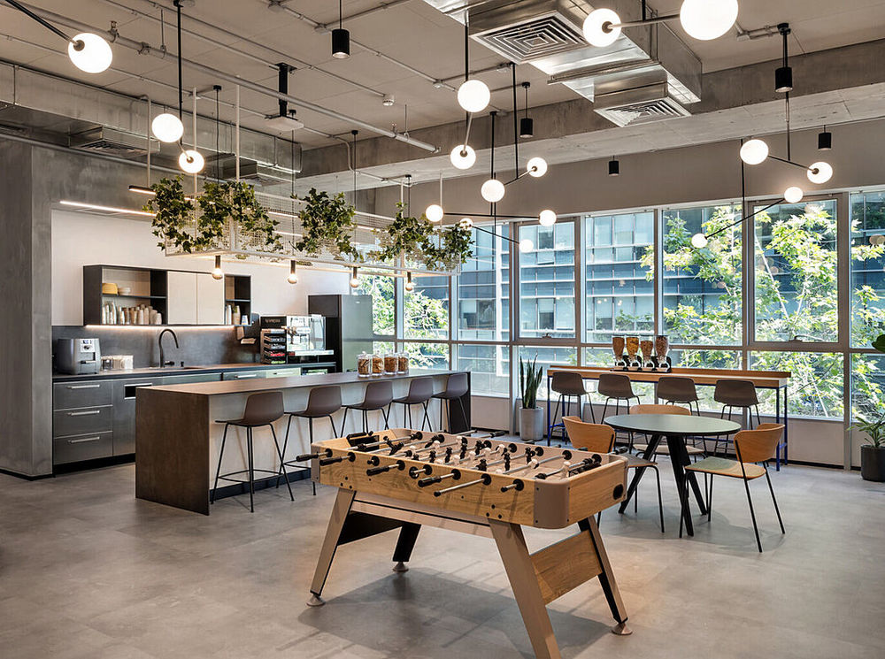 Nice Offices: Michael Setter’s Industrial Masterpiece in Tel Aviv