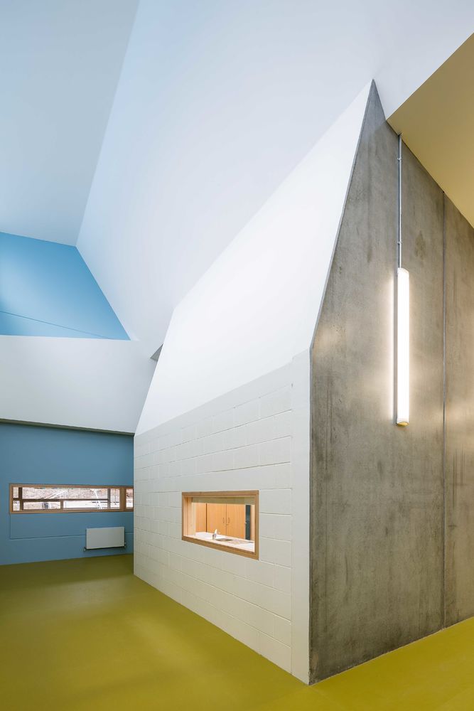 爱尔兰 Coláiste Ailigh 中学——融入自然景观的建筑设计