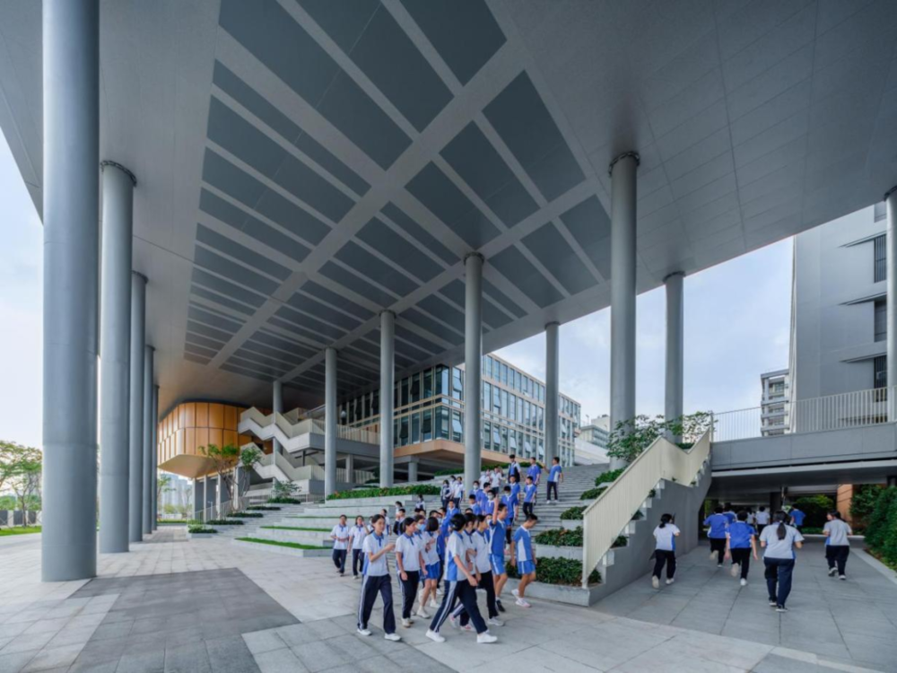 深圳聚龙科学中学 | 活力四溢的校城空间