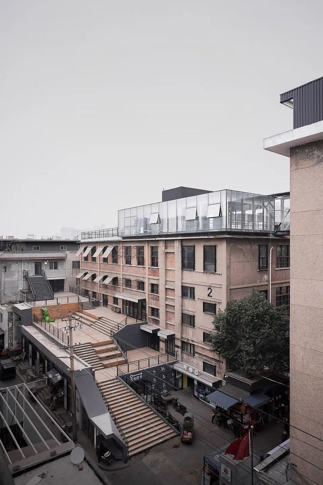 西安老菜场市井街区 | 微更新中的空间修补与激活