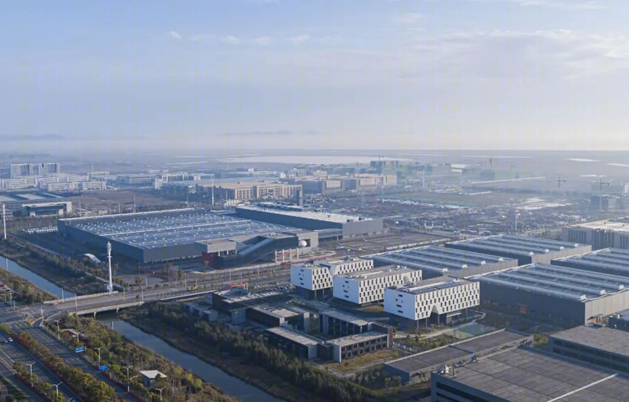 浙江新吉奥汽车台州基地 | 高效与美学的完美结合