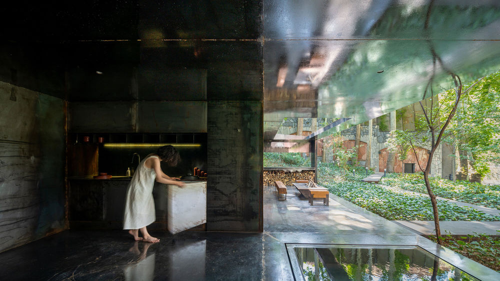 Othagh-E-Shekar Hunting Lodge / Pragmatica Architectural Design Studio
