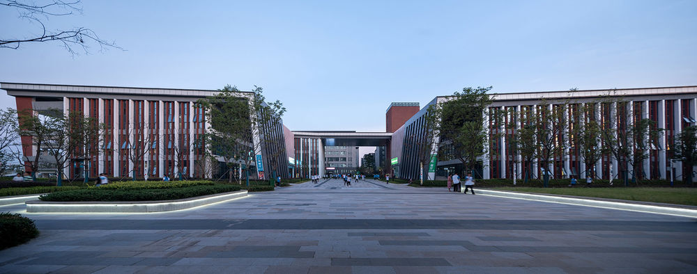 庐江新二中，安徽 / 深圳市建筑设计研究总院有限公司 & 合肥分院