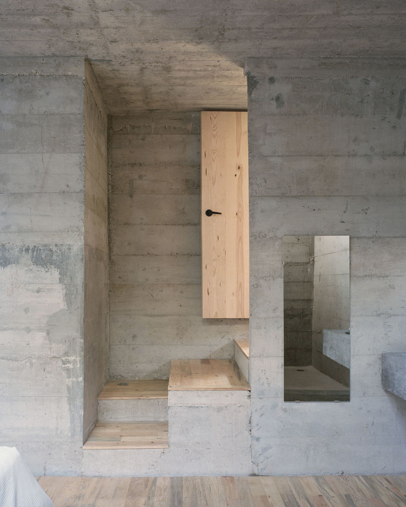 Redefining a Cabin in the Woods: Casa Alferez by Ludwig Godefroy Architecture.