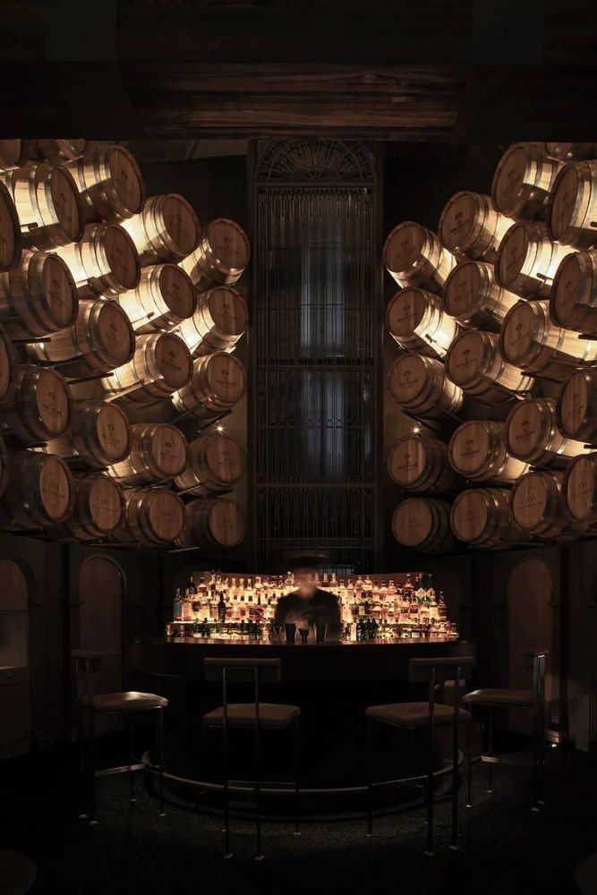 The X Macallan Bar | 复古沉浸式酒吧设计